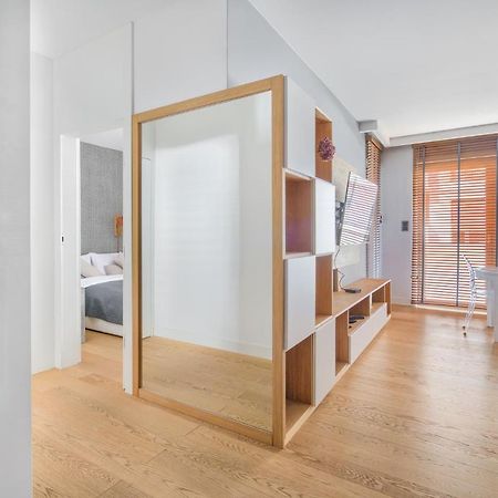 Poznan Grafitowa Modern Apartment エクステリア 写真